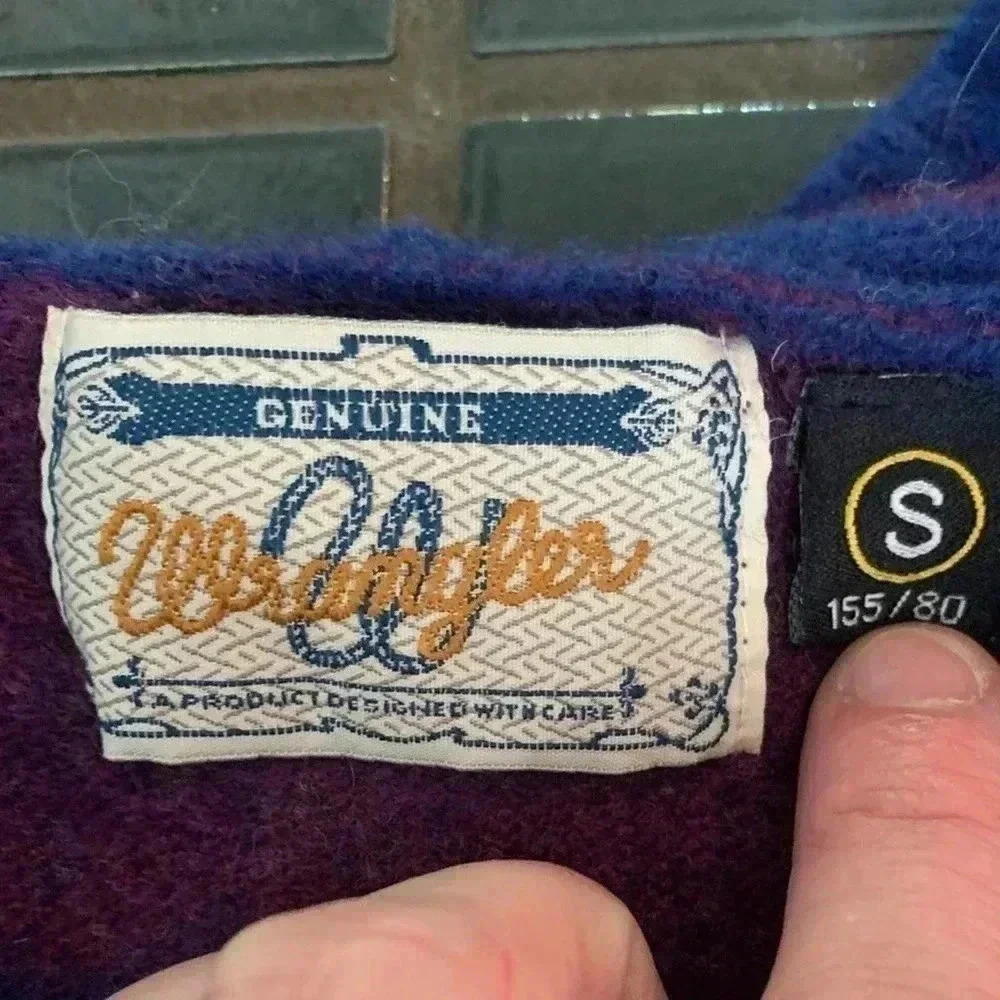 Vintage Wrangler Lambswool V-neck Hooded Sweater - S - Picture 7 of 8